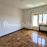 Rent 5 bedroom apartment of 160 m² in Genoa