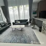 Rent 5 bedroom house of 350 m² in Phuket