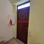 Rent 2 bedroom apartment of 68 m² in Αμφιάλη