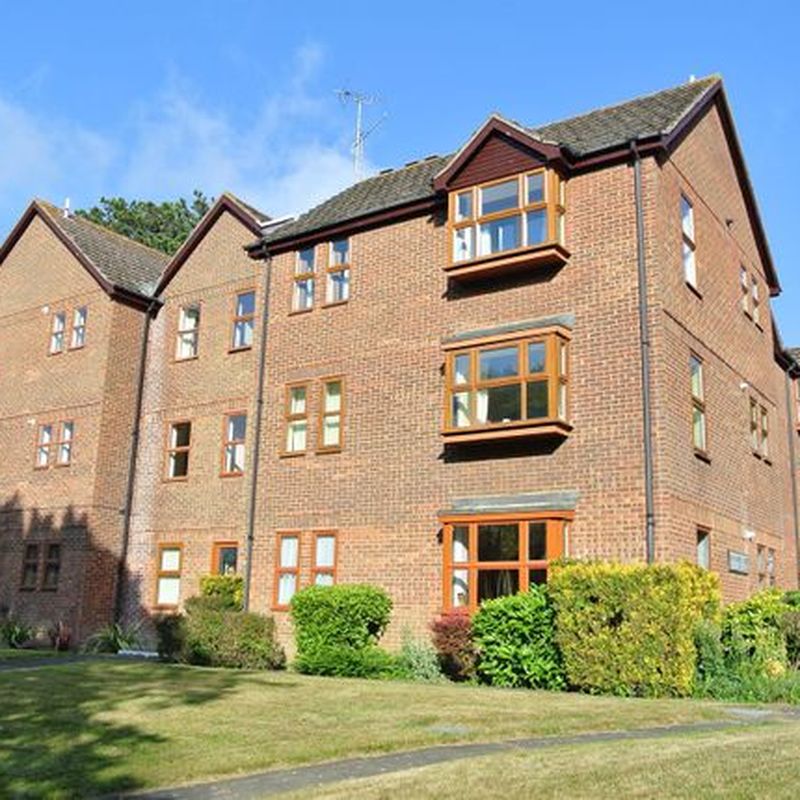 Flat to rent in Rochester Avenue, Canterbury CT1 Thanington