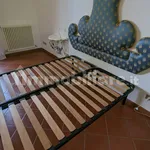 Rent 5 bedroom house of 130 m² in Siena