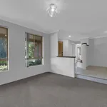 Rent 5 bedroom house in Cooloongup