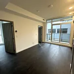 Appartement de 635 m² avec 2 chambre(s) en location à Old Toronto