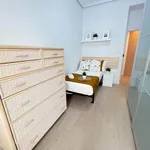 Rent 5 bedroom apartment in Valencia