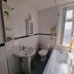 Rent 3 bedroom house in Bradford