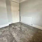 Rent 3 bedroom flat in South West England