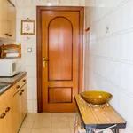 Rent 3 bedroom apartment of 60 m² in barcelona