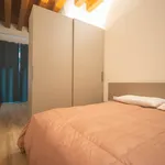 Rent 1 bedroom apartment of 28 m² in Vicenza