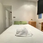 Alquilo 4 dormitorio apartamento de 75 m² en Madrid