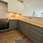 Rent 2 bedroom apartment in Yorkshire And The Humber