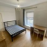 Rent 5 bedroom flat in Wales