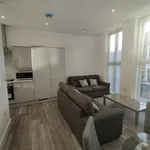 Rent 2 bedroom flat in Swansea