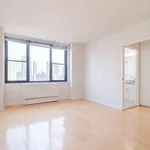 Rent 2 bedroom apartment in Manhattan