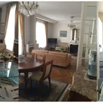 Appartement de 125 m² avec 1 chambre(s) en location à Paris