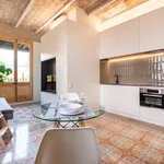 Rent 1 bedroom apartment of 28 m² in Barcelona