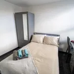 Rent 3 bedroom flat of 11 m² in Birmingham