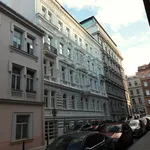 Pronajměte si 1 ložnic/e byt o rozloze 24 m² v Prague