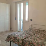 Rent 4 bedroom apartment of 90 m² in Turin