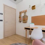 Rent 4 bedroom apartment in Turin