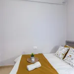 Rent 7 bedroom apartment in Valencia