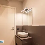 Affitto 3 camera appartamento di 60 m² in Naples