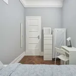 Rent a room in lisbon