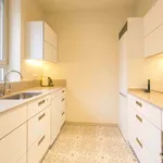 Rent 3 bedroom apartment in barcelona