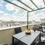 Appartement de 78 m² avec 3 chambre(s) en location à Paris