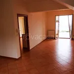 Rent 5 bedroom house of 175 m² in Sant'Alfio