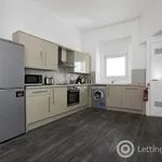 Rent 4 bedroom flat in Dundee