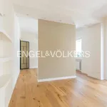 Rent 4 bedroom apartment of 145 m² in Rome