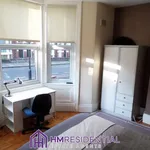 Rent 3 bedroom flat in North East England