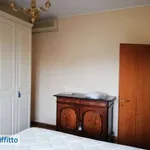 Rent 4 bedroom house of 135 m² in Milan