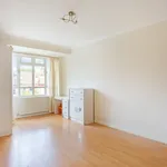 Rent 2 bedroom flat in Richmond