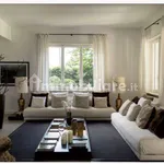 Rent 4 bedroom house of 550 m² in Rome