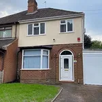 Rent 3 bedroom house in Wolverhampton