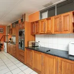 Rent 4 bedroom house of 1267 m² in Moranbah