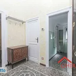 Rent 2 bedroom apartment of 54 m² in Genoa