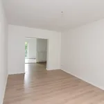 Rent 1 bedroom apartment of 43 m² in Chemnitz