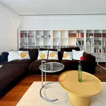 Rent 1 bedroom apartment of 91 m² in Barcelona