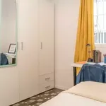 Rent 4 bedroom apartment in Madrid