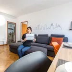 Rent a room of 110 m² in barcelona