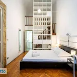 Rent 5 bedroom apartment of 190 m² in Florence