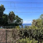 Affitto 4 camera appartamento di 138 m² in Reggio Calabria