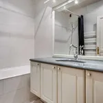 Appartement de 47 m² avec 2 chambre(s) en location à Paris