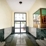 Rent 2 bedroom apartment of 62 m² in Milano