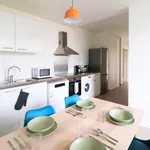 Rent 4 bedroom apartment in Paris