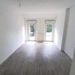 Appartement de 107 m² avec 5 chambre(s) en location à Eybens