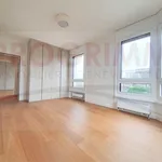 Miete 6 Schlafzimmer haus von 220 m² in Geneva