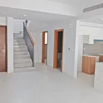 Rent 3 bedroom house of 160 m² in Dubai